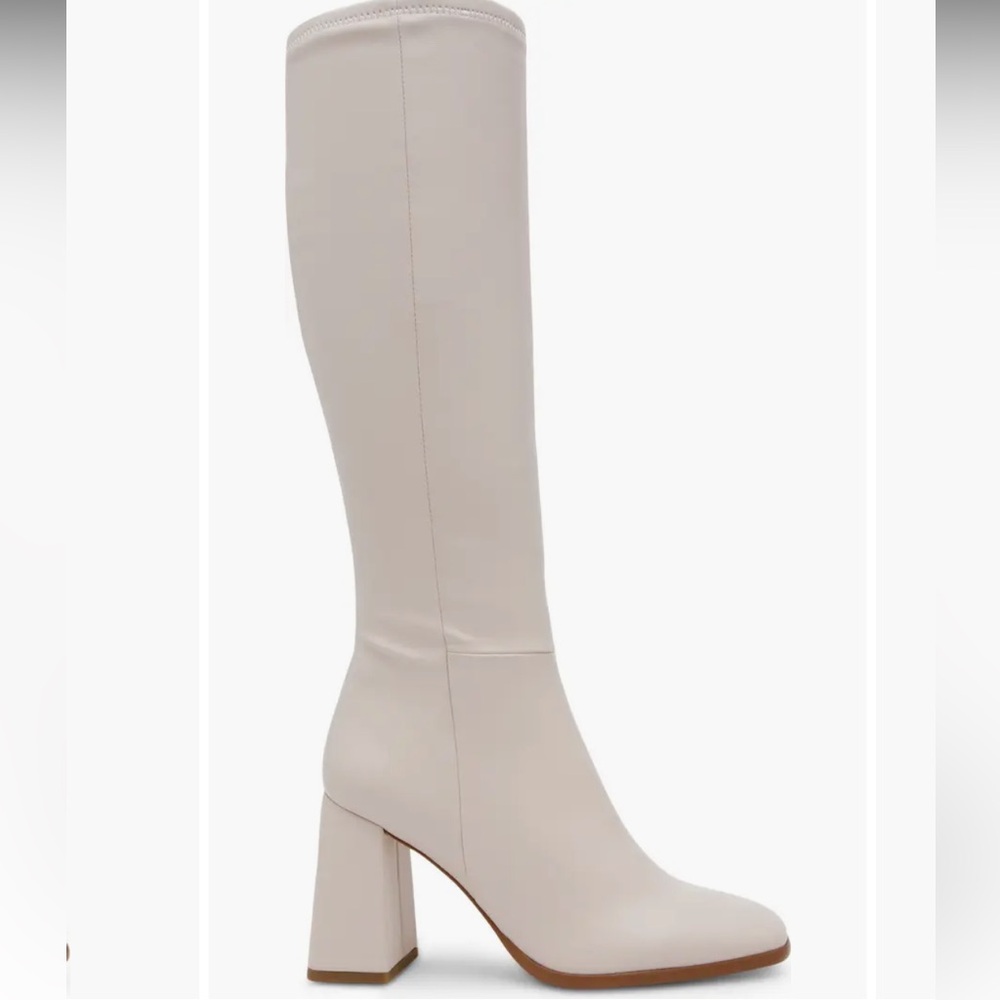 STEVE MAADEN BOOTS IN COLOR BONE